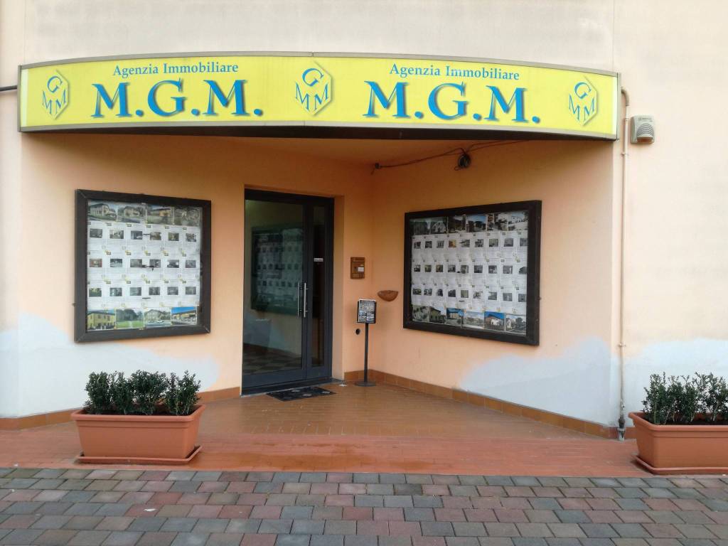 MGM