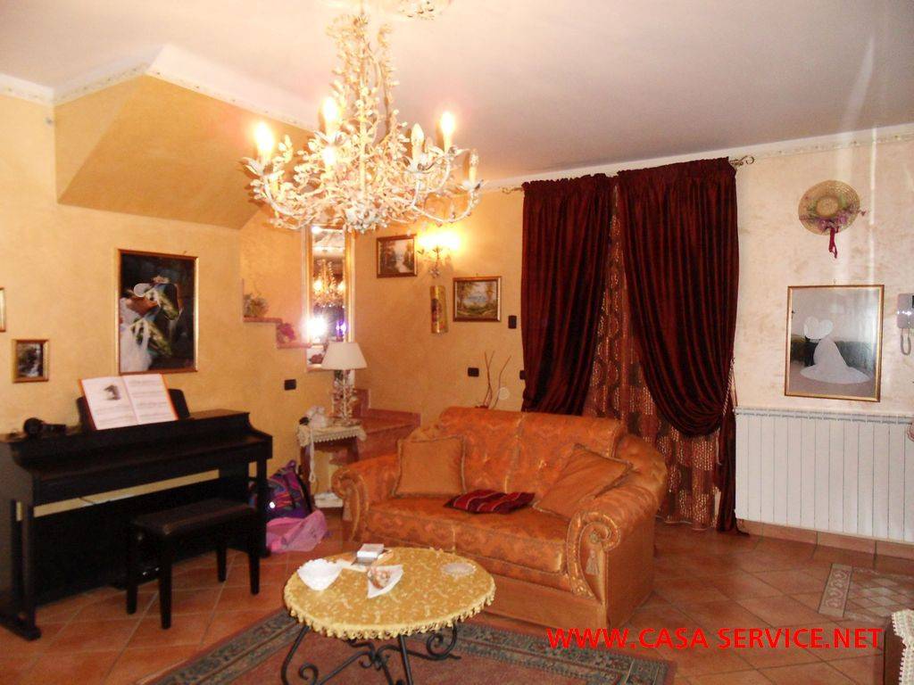 Casa indipendente in vendita a Castelfranco Piandisco