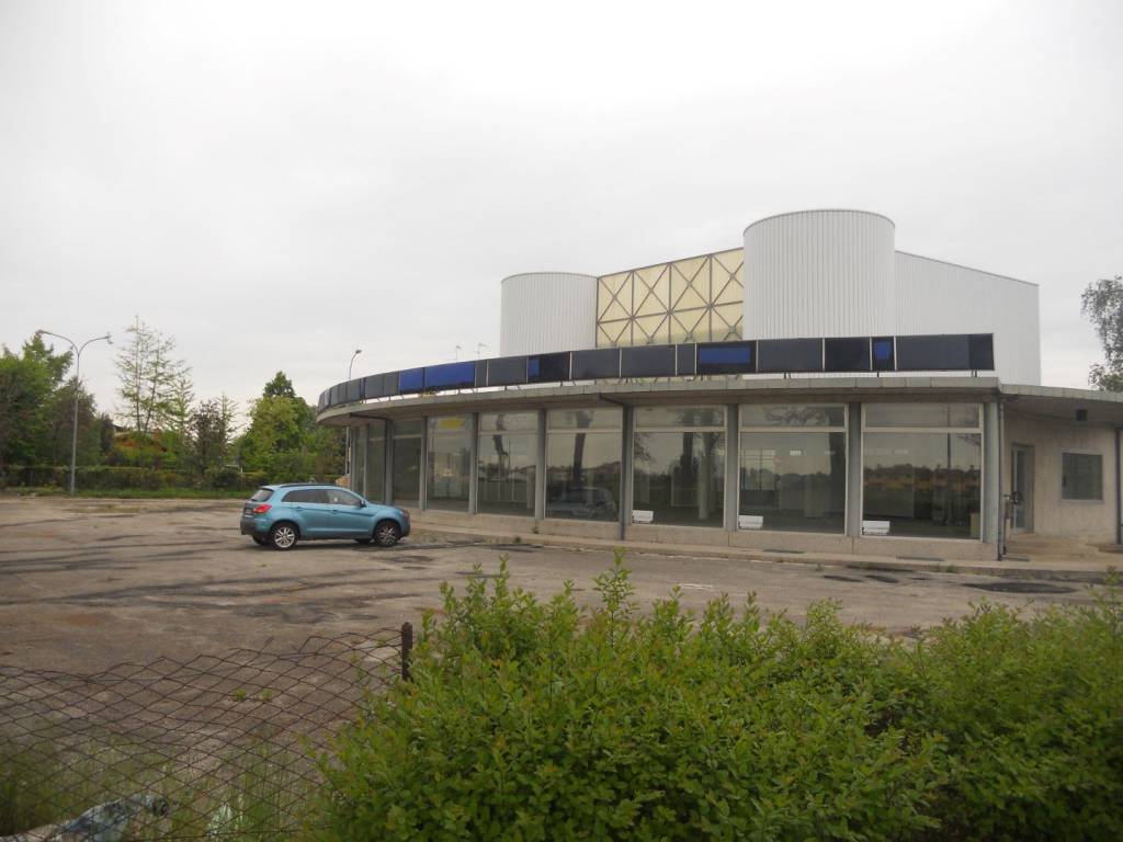 Locale commerciale viale trieste 145, centro, portogruaro