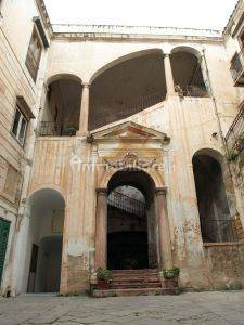 Palazzo - Edificio via Guccia, Palermo, Rif. 67853585 - Immobiliare.it