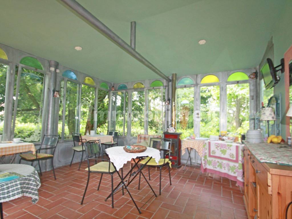 veranda