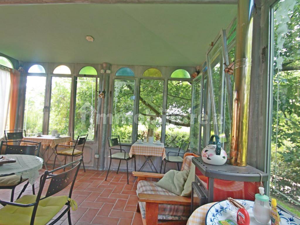 veranda