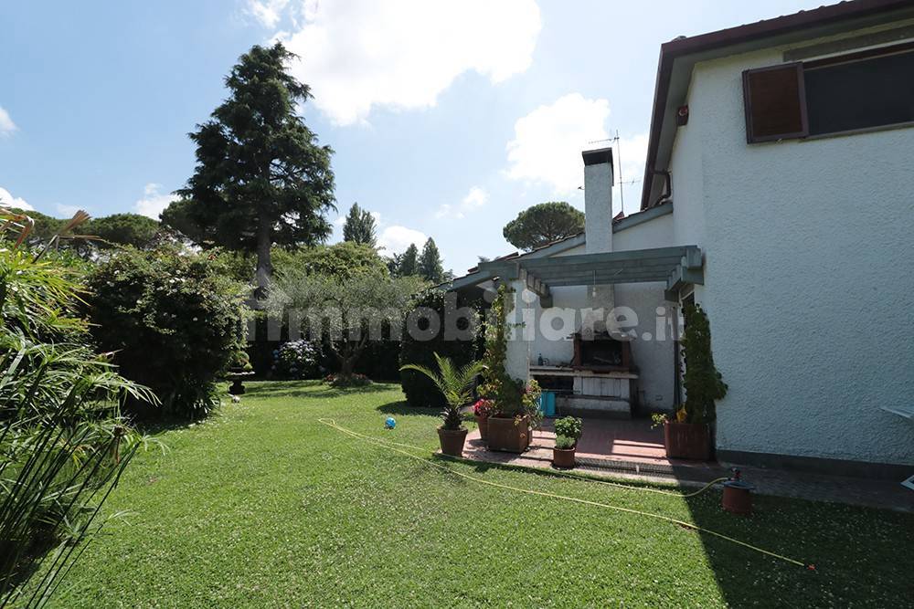 Villetta a schiera in vendita a Roma