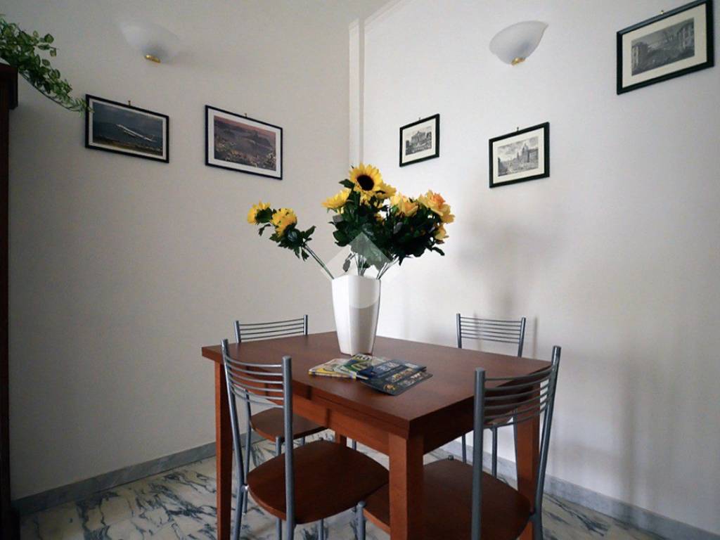 Vendita Appartamento Roma. Trilocale in via Vincenzo Ussani. Buono