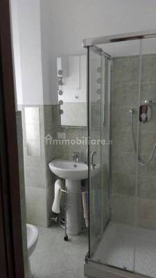 Posto letto in doppia in Nizza Millefonti, foto 3 di 5