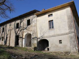 Aziende agricole in vendita in zona Valtiberina Toscana Arezzo