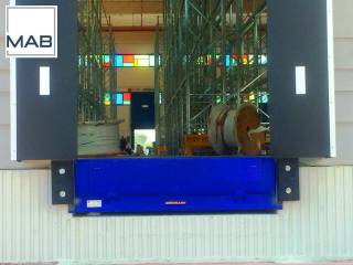 vendita capannone carinaro