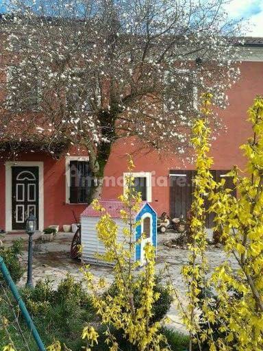 Casa indipendente in vendita a Alluvioni Piovera