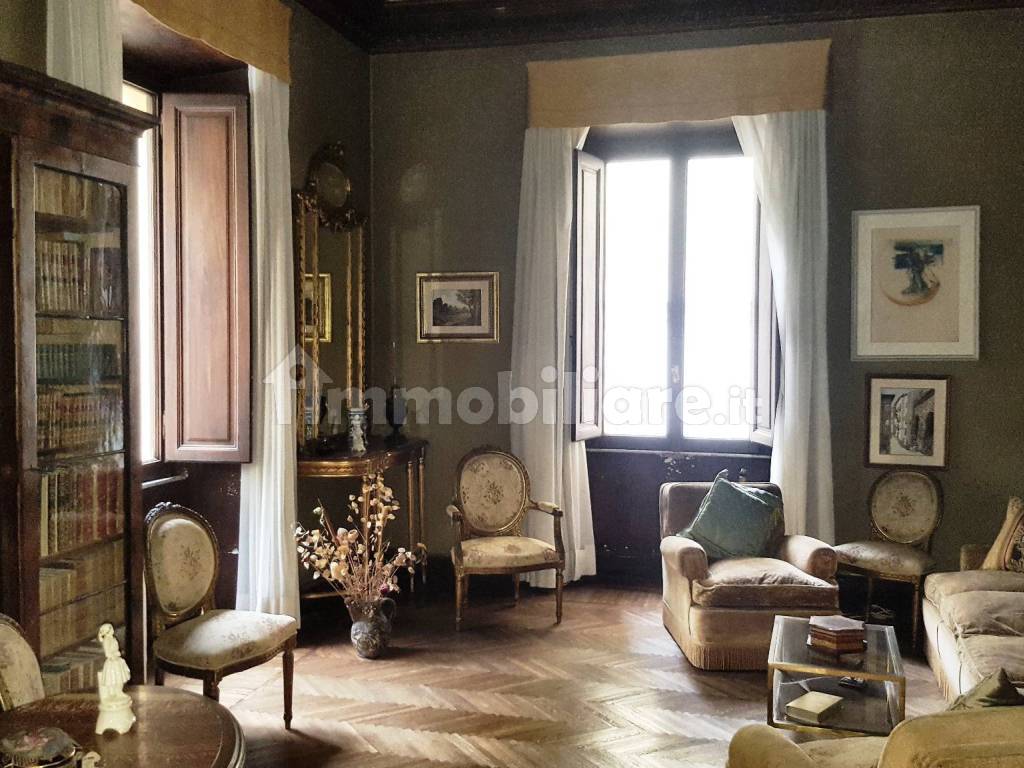 Vendita Appartamento Roma. Quadrilocale in via Aterno. Da ristrutturare ...