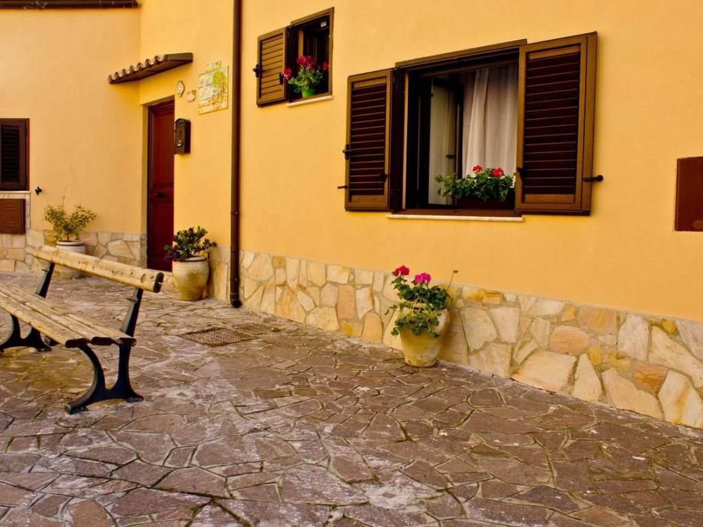 Bed & breakfast via duomo 125, centro storico, agrigento