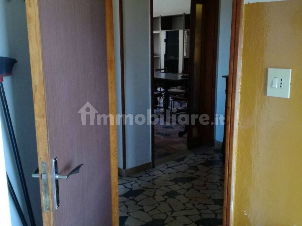 VIA ROMA 2 2 ° PIANO CONTINI VISTA INTERNA