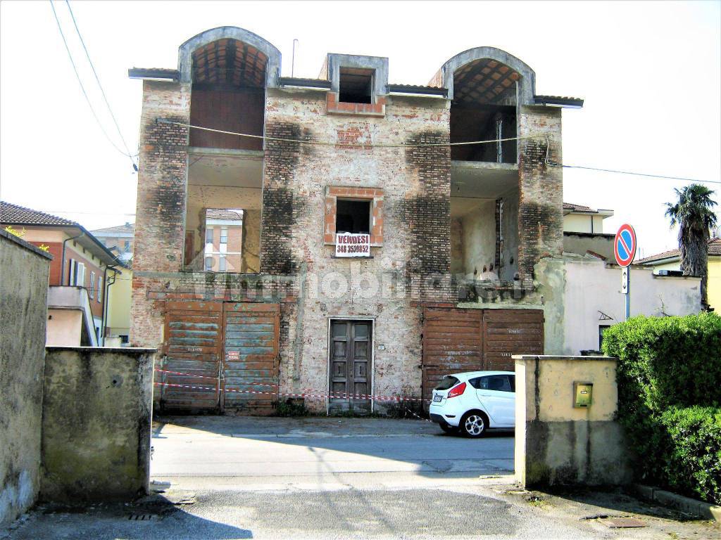 annunci
