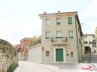 Houses for sale in area Quinzano, Verona - Immobiliare.it