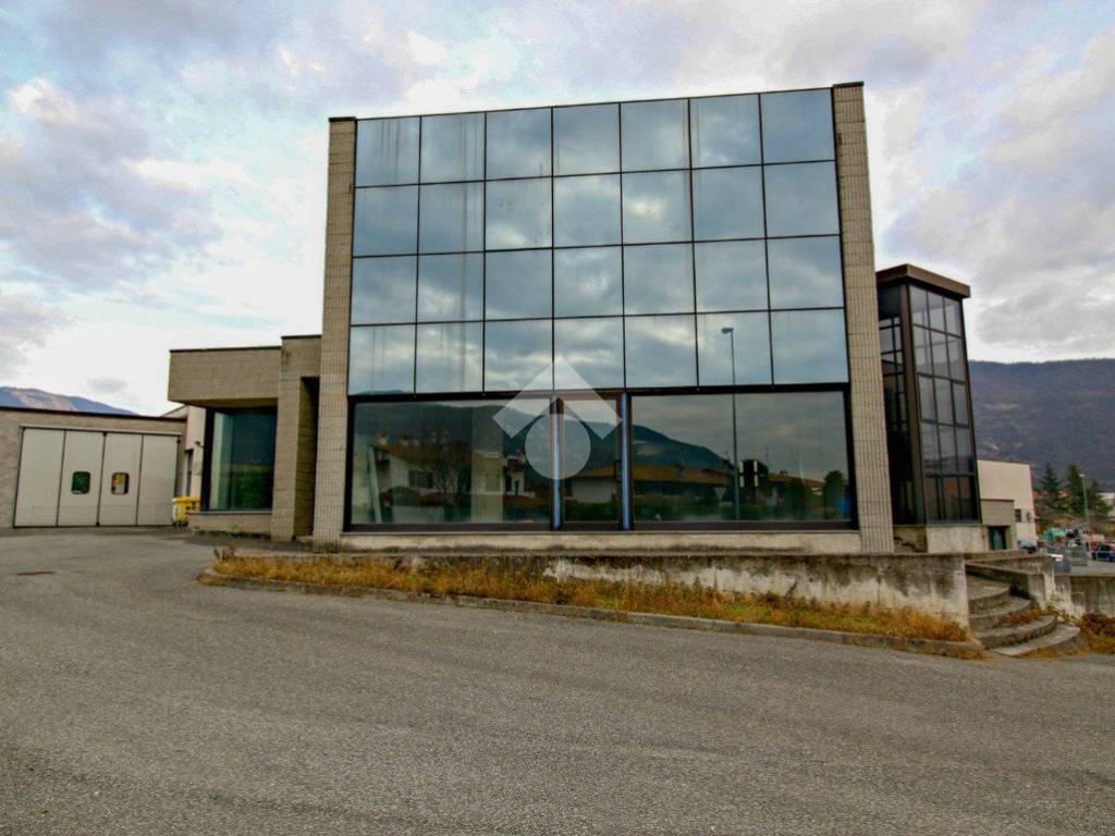 Capannone via molini, centro, botticino