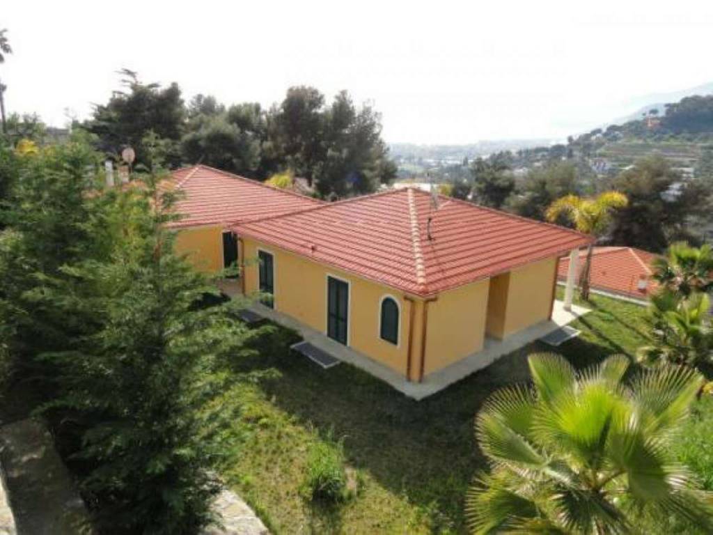 Villa unifamiliare via principessa mafalda 11, due strade, bordighera