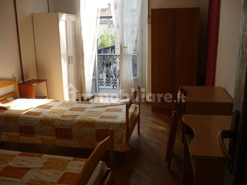 3 stanze doppie in Centro