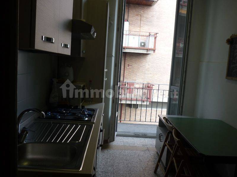 3 stanze doppie in Centro, foto 10 di 13