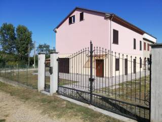 CASA-CASSINE-ACQUI-ALESSANDRIA-GIARDINO