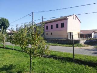 CASA-CASSINE-ACQUI-ALESSANDRIA-GIARDINO