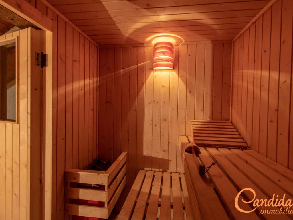 SAUNA