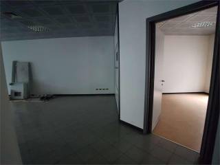 Immobile commerciale a Fi