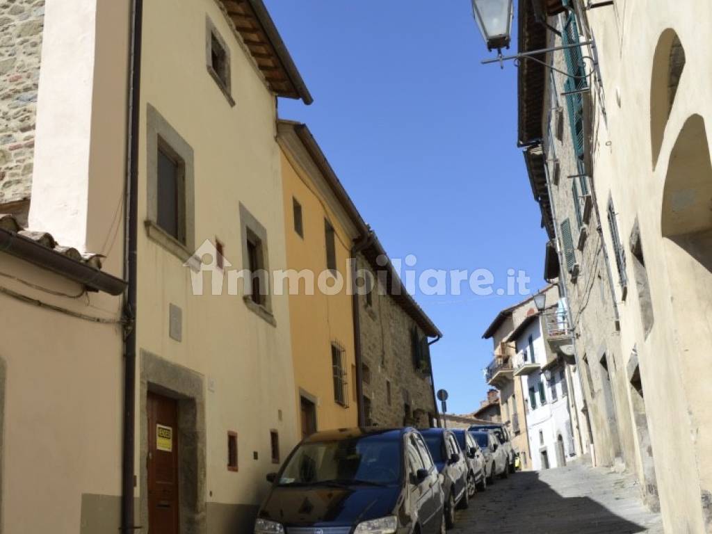 ABITAZIONE CENTRO CORTONA