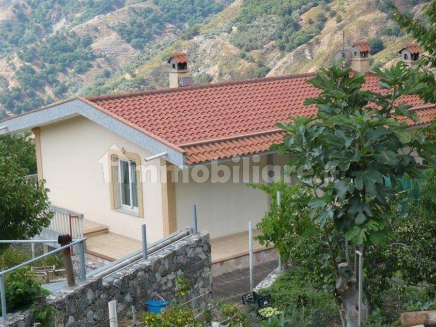 Sale Single family villa Pagliara. New, parking space, with terrace