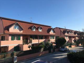 Ville In Vendita Giugliano In Campania Immobiliareit