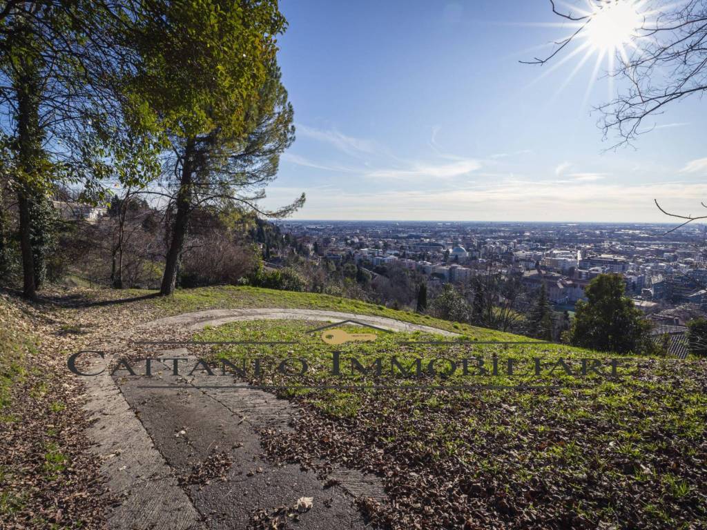 Strada d'accesso