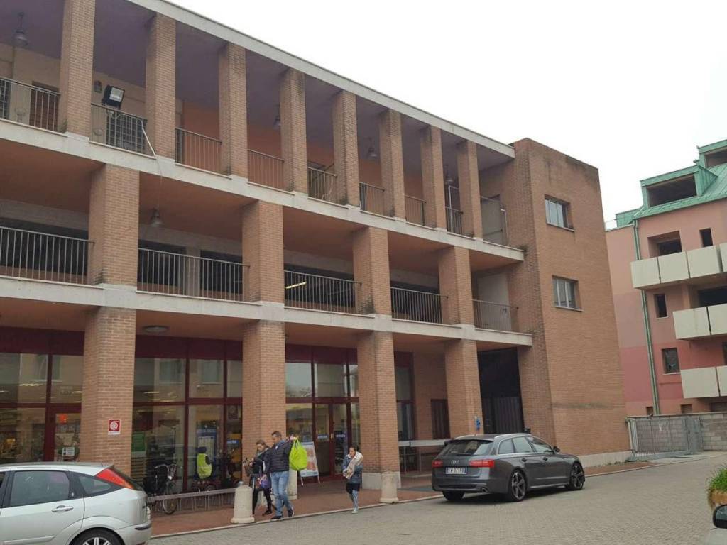 Ufficio - studio via airoldi 44, centro, viadana