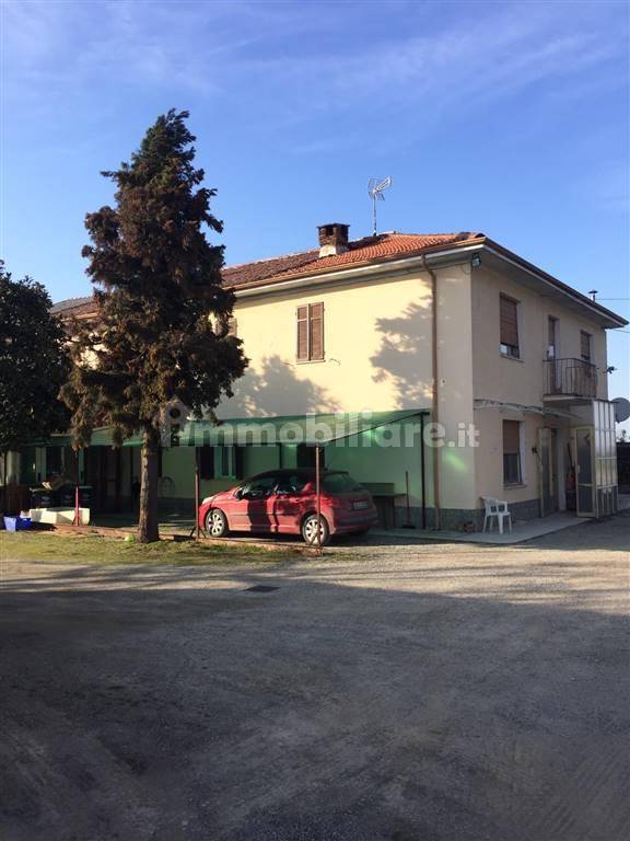Casa indipendente in vendita a Alluvioni Piovera