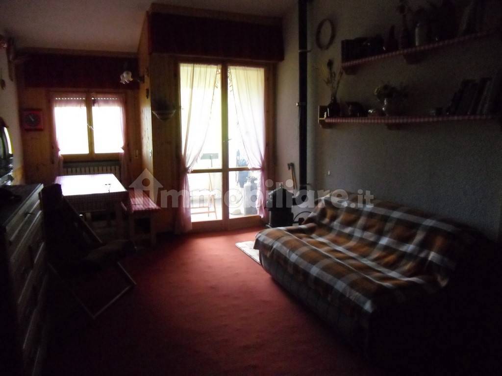 Appartamento in vendita a Ventasso