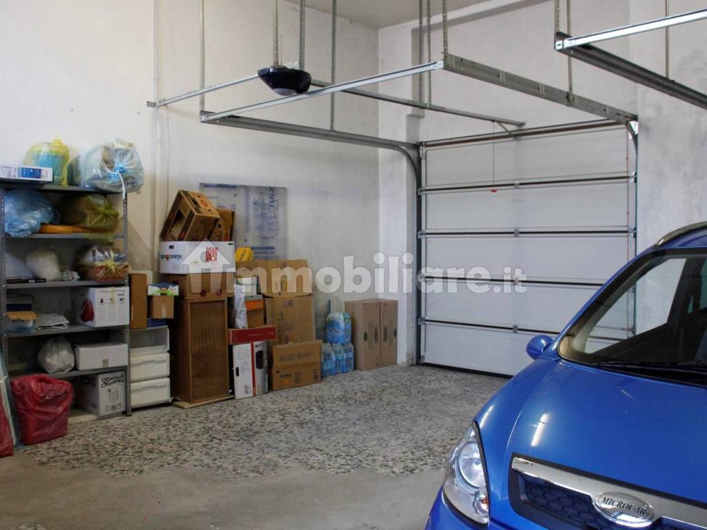 garage