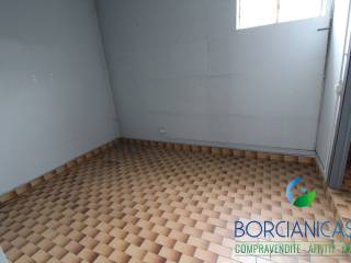 UFFICIO AL PIANO TERRA