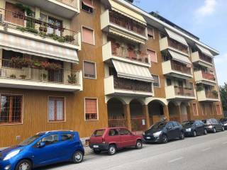 Banca Immobiliare Di Sergio Barosi Agenzia Immobiliare Di Bresso Immobiliare It