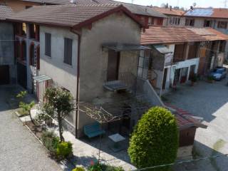 Case Indipendenti Con Giardino In Vendita Lurate Caccivio Immobiliare It