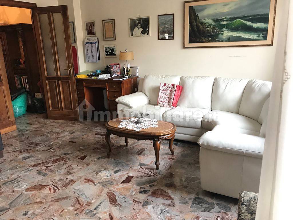 Vendita Appartamento Roma. Quadrilocale, Buono stato, secondo piano ...