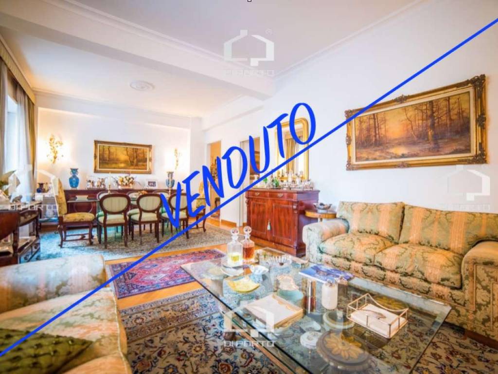 Vendita Appartamento in via Romeo Rodriguez Pereira. Roma. Ottimo stato