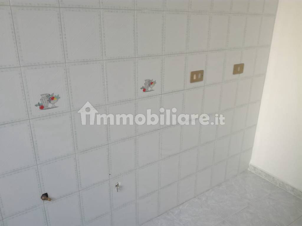 Affitto Appartamento Palermo. Quadrilocale in via Catania ...
