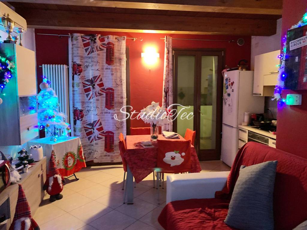 Sale Apartment Ravenna. 4room flat in via di Roma 70. Excellent